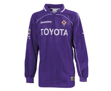 Enrico Chiesa - A.C. Fiorentina  - Stagione 2000-2001  Maglia gara Diadora, a maniche lunghe, taglia XL. Sul fronte sponsor c