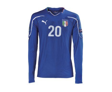 Giampaolo Pazzini - Nazionale Italiana di calcio  12 ottobre 2010  Maglia gara Puma, a maniche lunghe, taglia L. Sul fronte: 