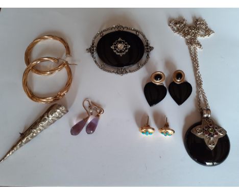 Costume jewellery-A pair of gold hoop earrings stamped 375, g, two pairs of gold and cabochon earrings, stamped 375 and a pai