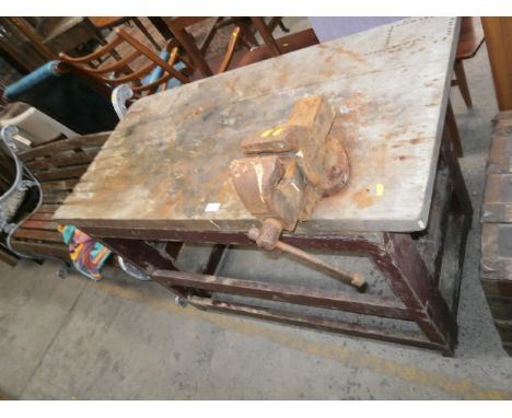 work bench with vice