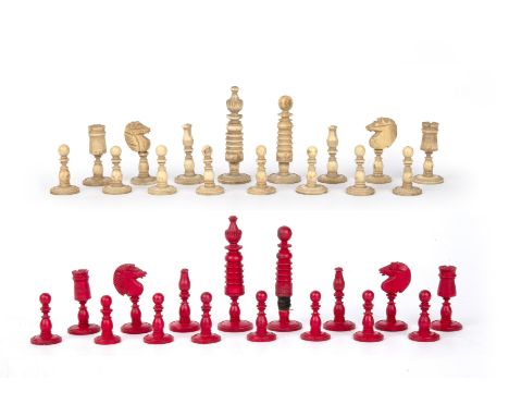 A Victorian turned bone chess set the king 7cm high