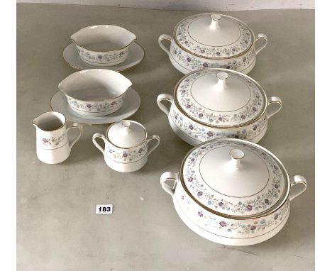 Noritake 'Longwood' part dinner set comprising 3 lidded tureens, 2 sauceboats on stands, cream jug &amp; lidded sugar bowl