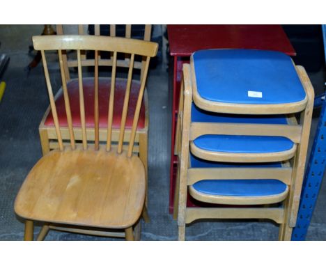 AN OPEN SHELF UNIT, 3 STACKING STOOLS &amp; 2 VARIOUS CHAIRS    