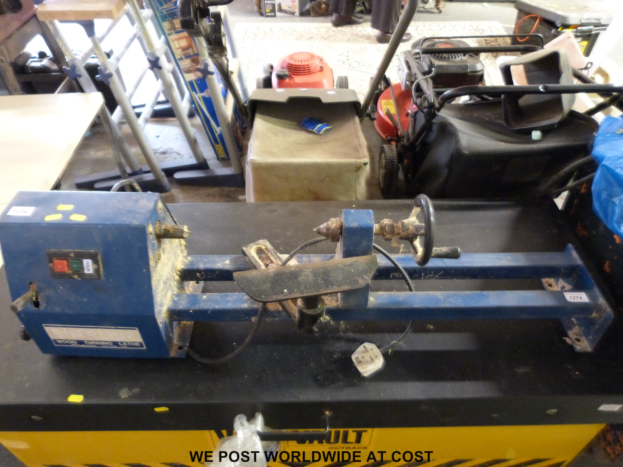 A Sherline wood turning lathe, model no WL600