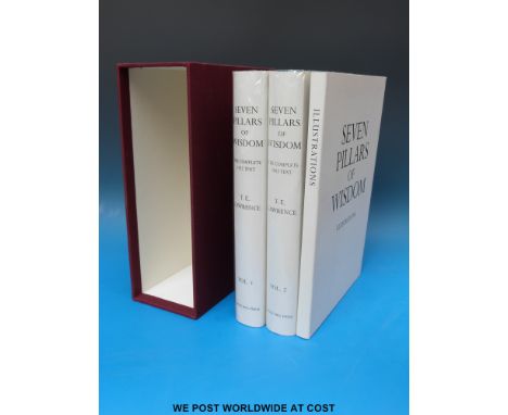 T. E. Lawrence 'Seven Pillars of Wisdom' (Fordingbridge, Castle Hill, 1997) This numbered edition (341/752) of the 1922 text 