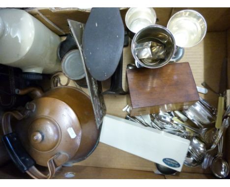 A copper kettle, water bottles and copper plaque together with cased tabletop magnifier, three sets of scales including a Sal
